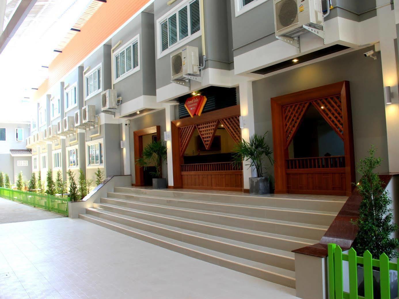 酒店 Panmanee Hotel-newly Renovated 2*